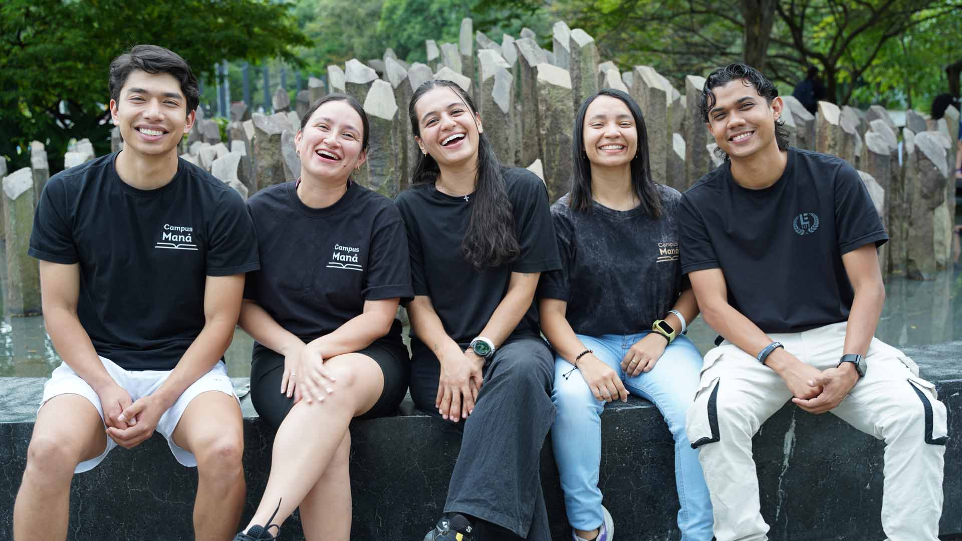Equipo completo de Campus Maná